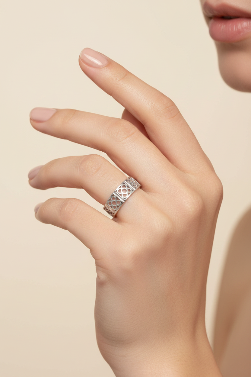 Bague Panot Argent - Au doigt