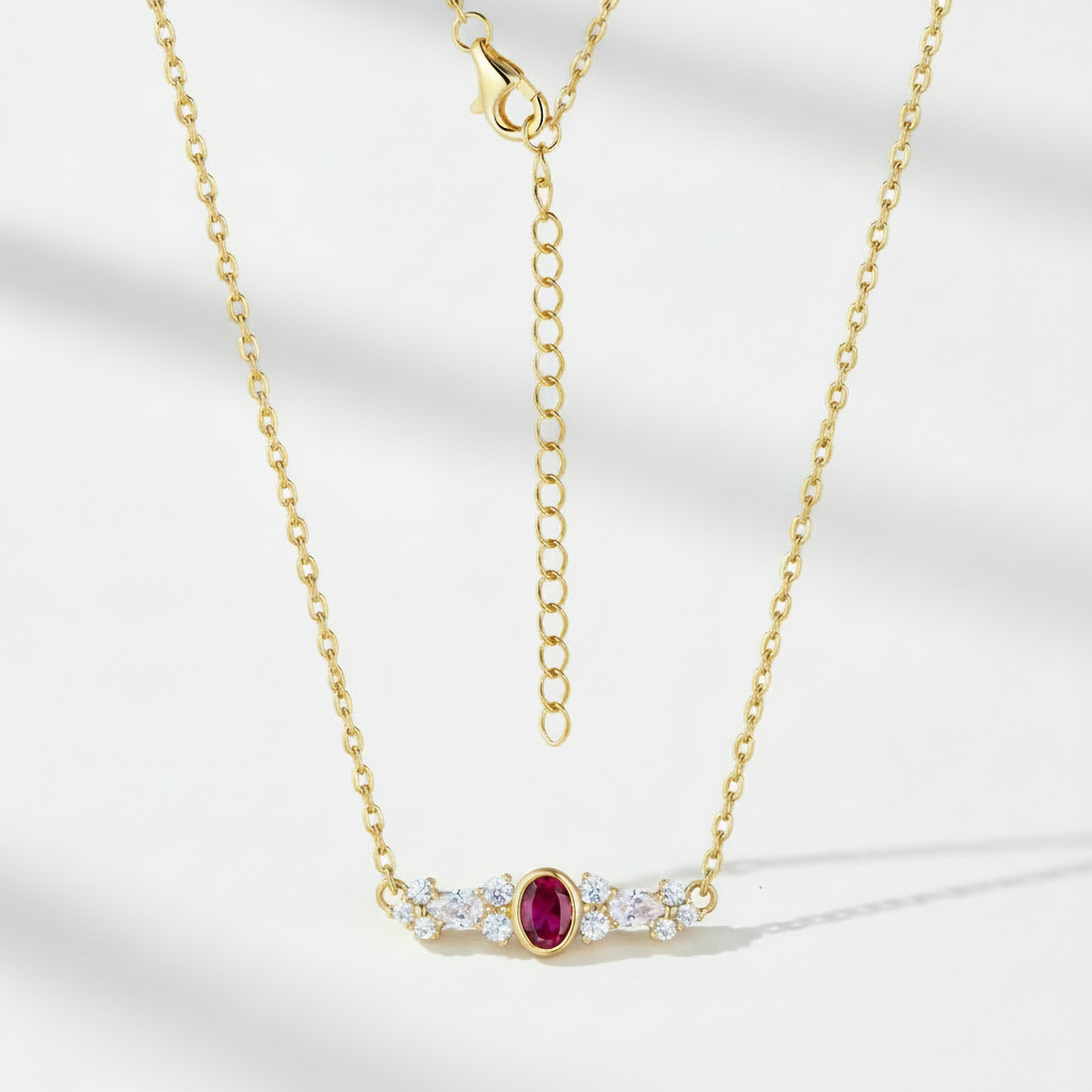 Collier Rubis moins de zoom fond blanc