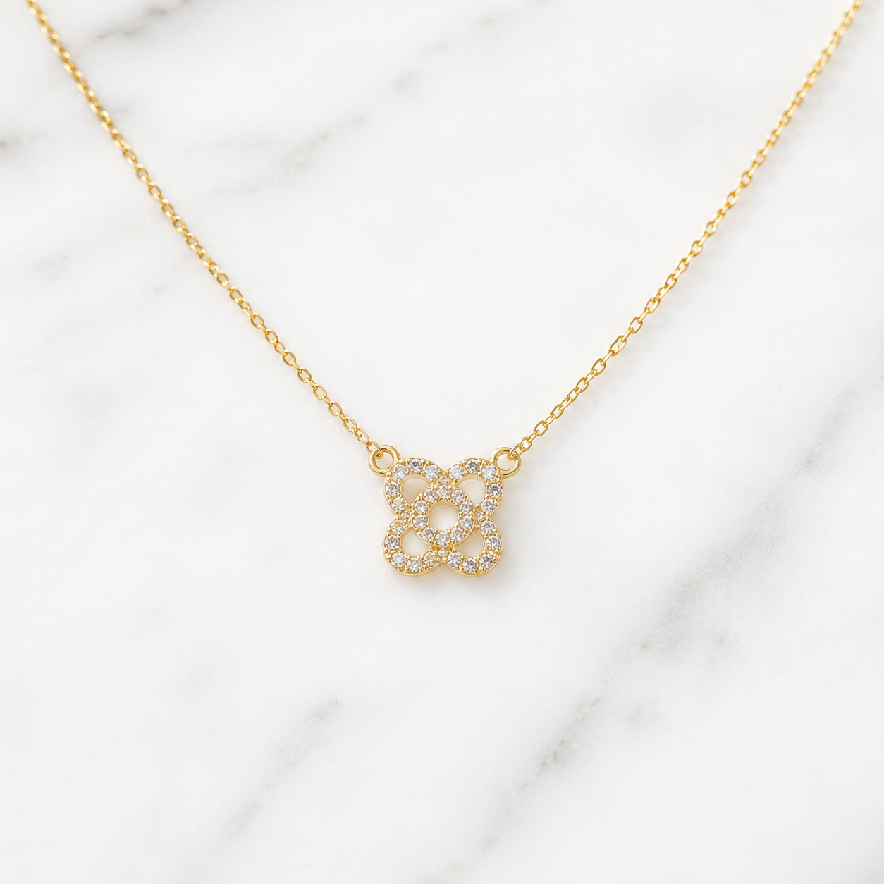Collier Blossom Zircone Pavé Plaqué Or 18K